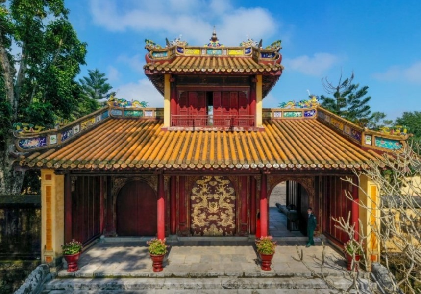 Tomb of Dong Khanh